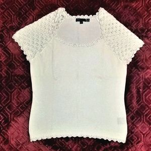 BCBGMaxAzria white short sleeves top. L